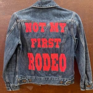 NWT:: Lucky Brand “Not My First Rodeo” Embroidered Jean Jacket XS